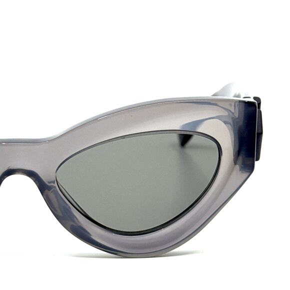 New, FENDI Sunglasses FE40146I 20A Authentic - Picture 5 of 11